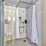 Hotel Le Brezet Aeroport Clermont-Ferrand