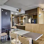 Hotel Le Brezet Aeroport