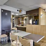 Le Brezet Aeroport Hotel 2*