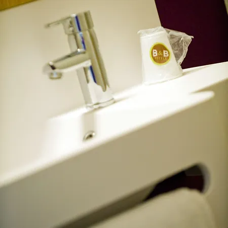 Hotel Le Brézet Aéroport