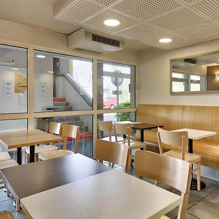 Hotel Le Brezet Aeroport 2*