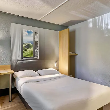 Le Brézet Aéroport 2*