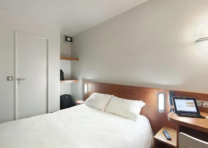 Le Brezet Aeroport 2* Clermont-Ferrand